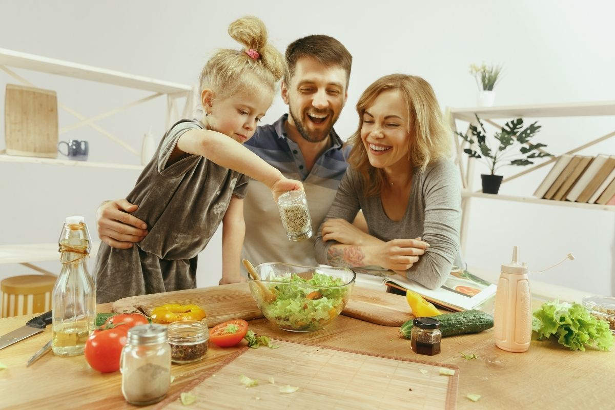 2021-11-Scuola-Nido-Clorofilla-Alimentazione-Bambino